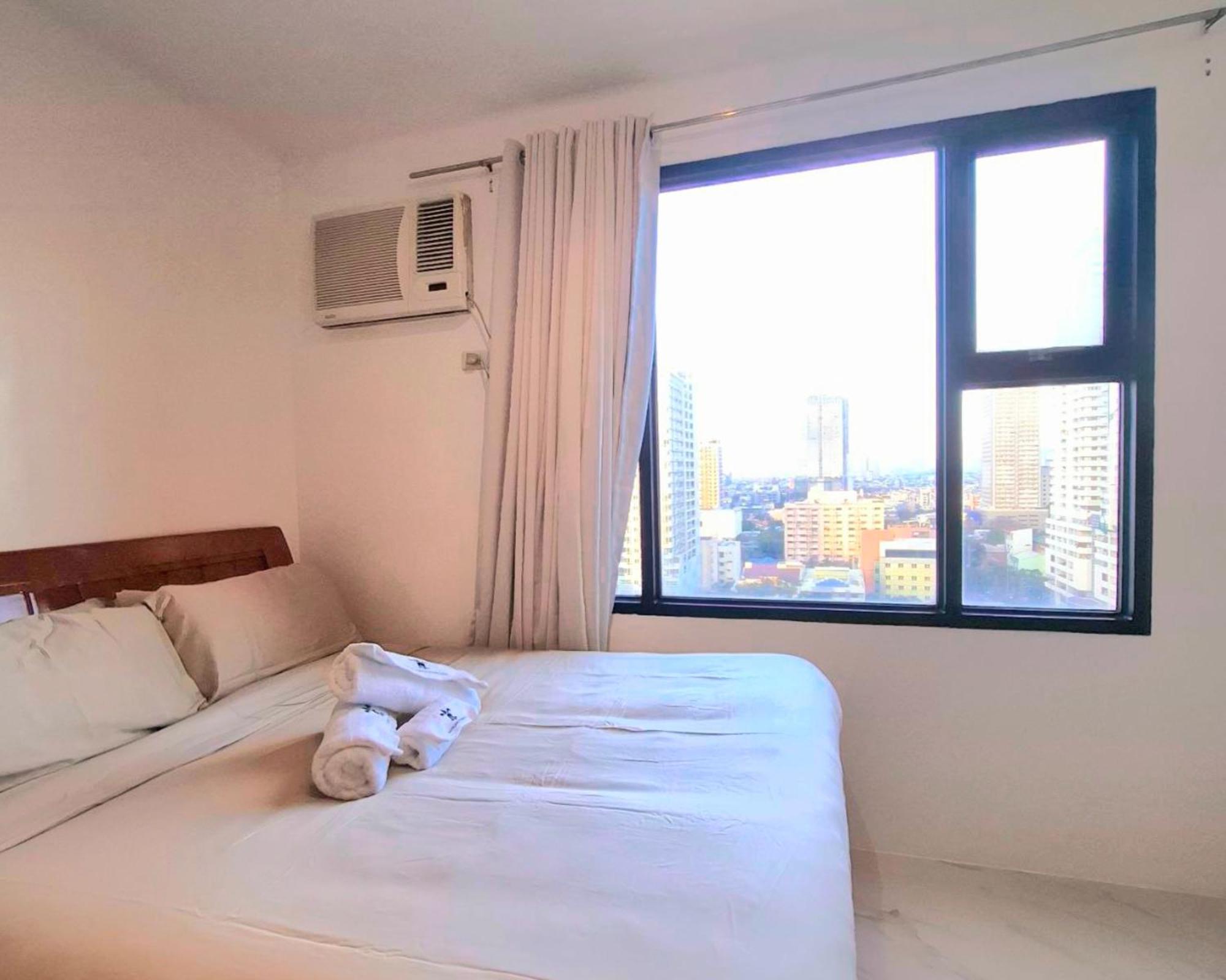 Manila Bayview Rental Номер фото