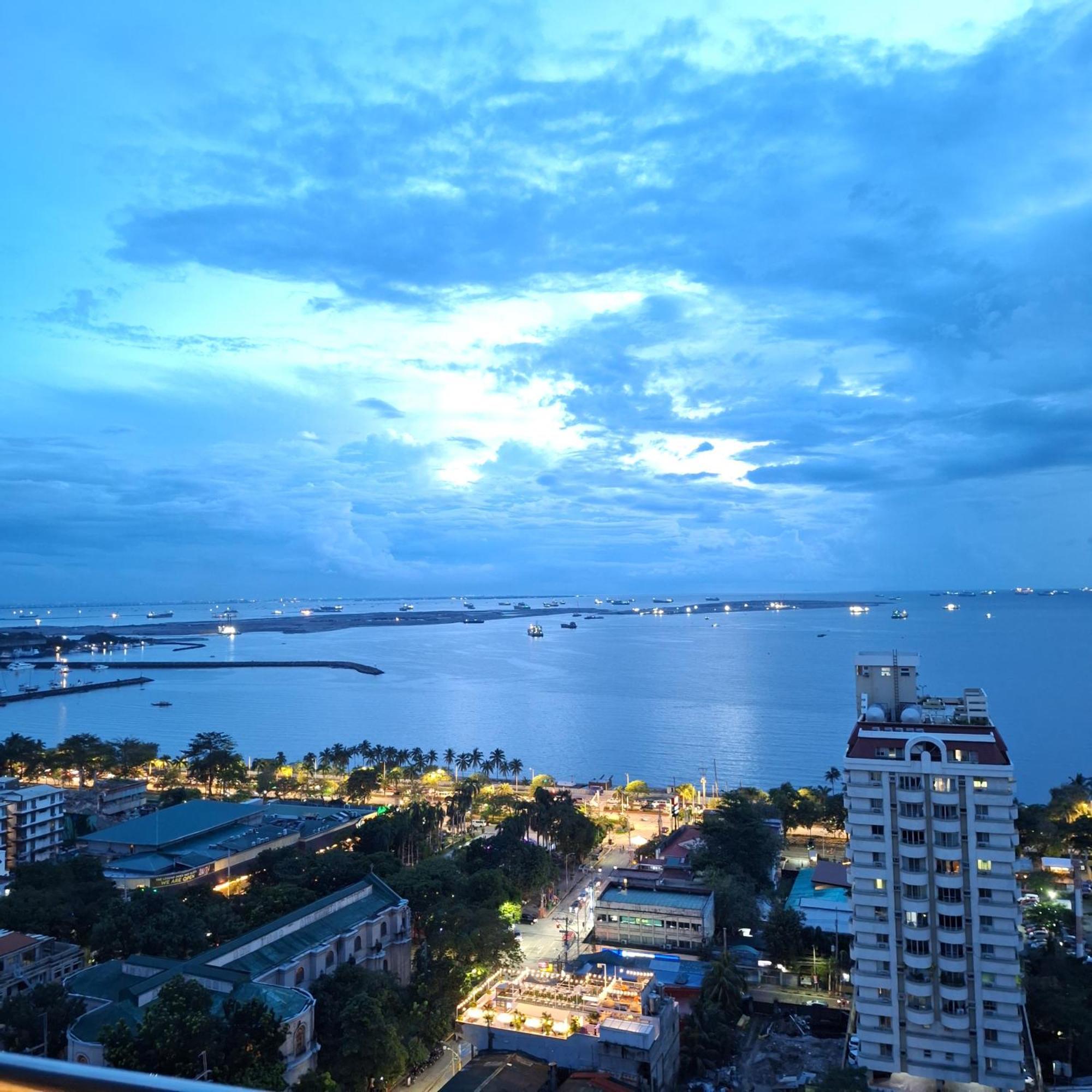 Manila Bayview Rental Экстерьер фото