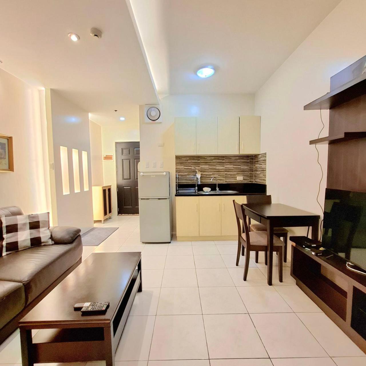 Manila Bayview Rental Экстерьер фото