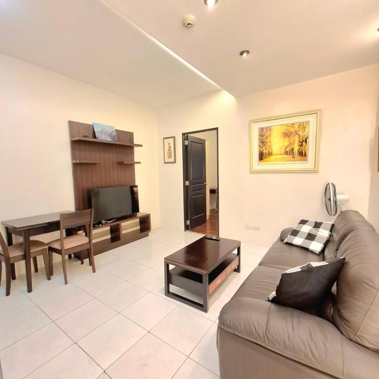 Manila Bayview Rental Экстерьер фото